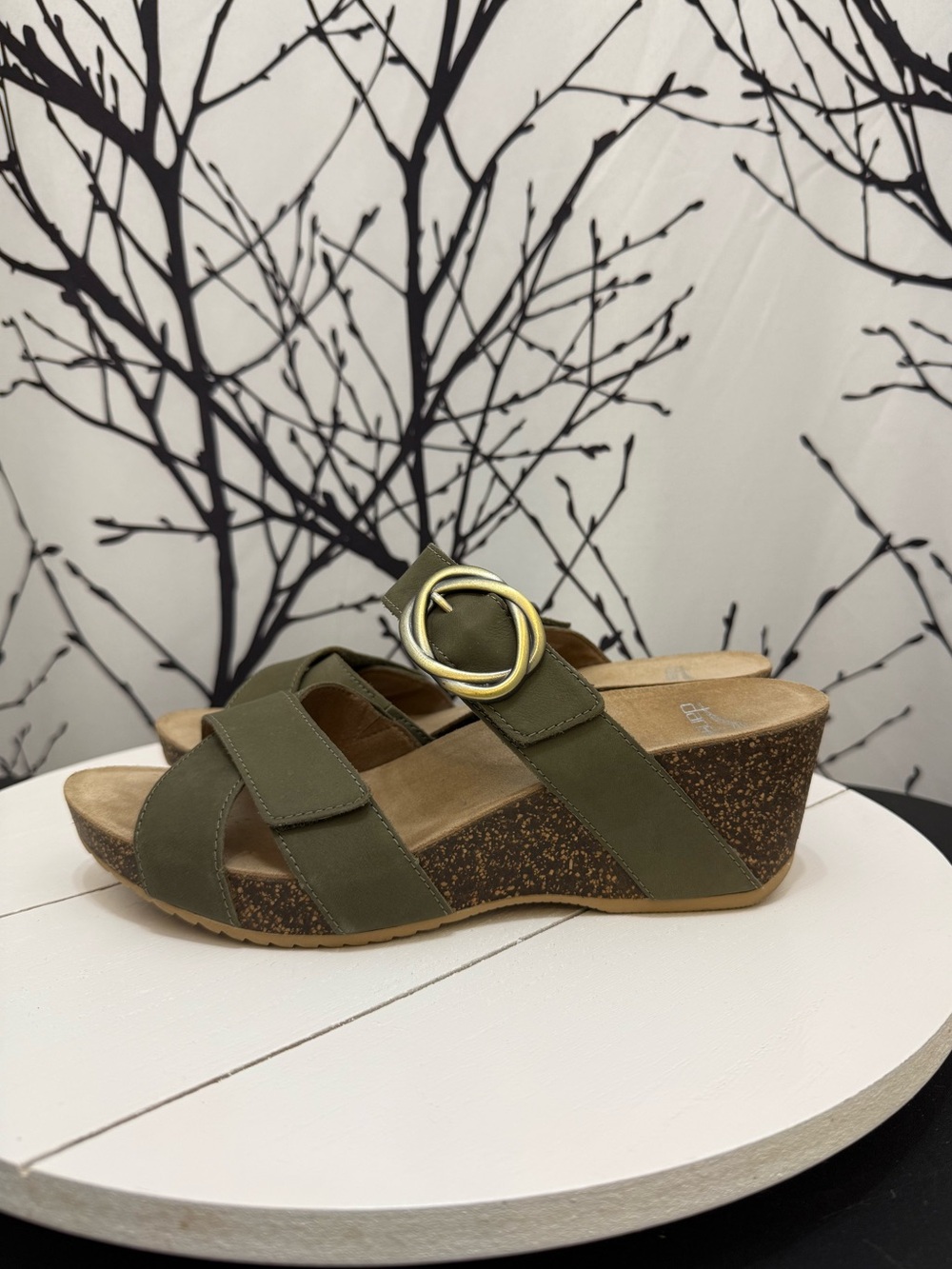 Dansko Susie Milled Nubuck Leather Wedge Cork Sandal Sage Green 38 7.5 to 8